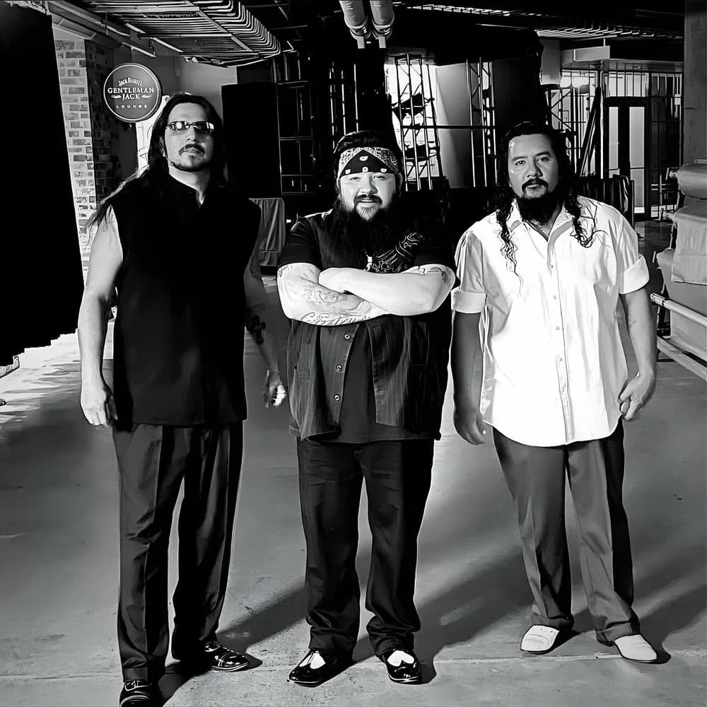 Los Lonely Boys