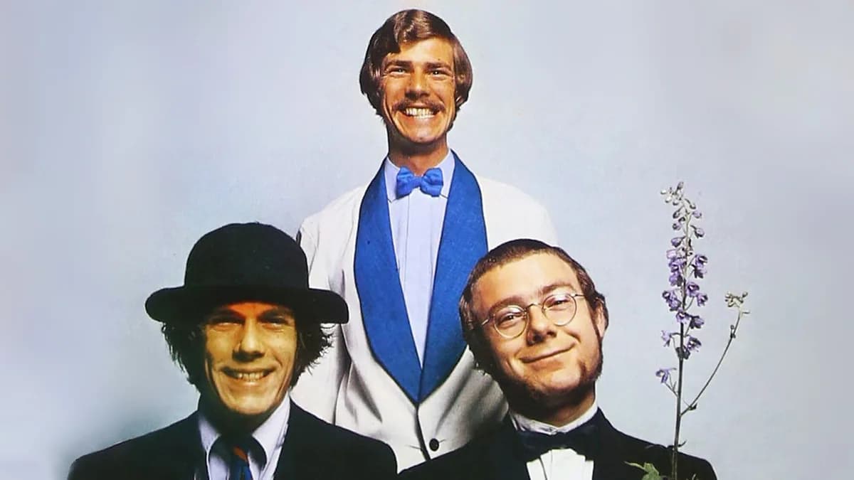 Giles, Giles and Fripp