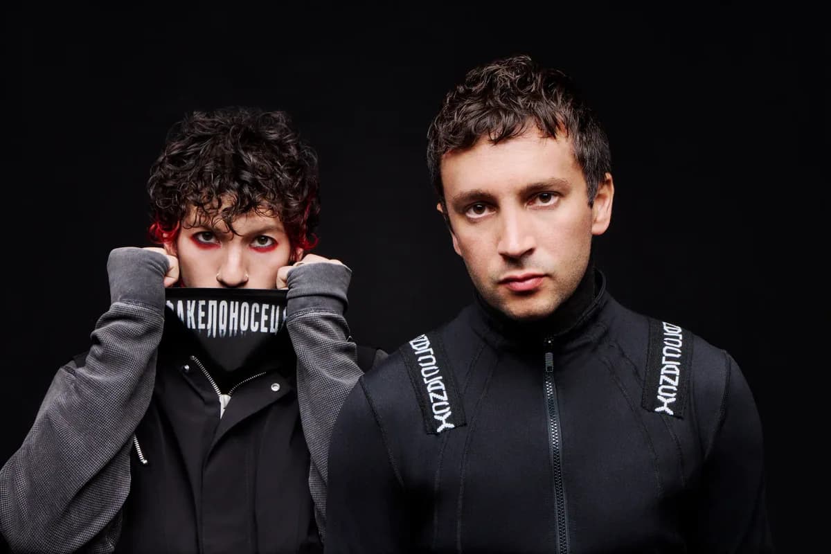 twenty one pilots