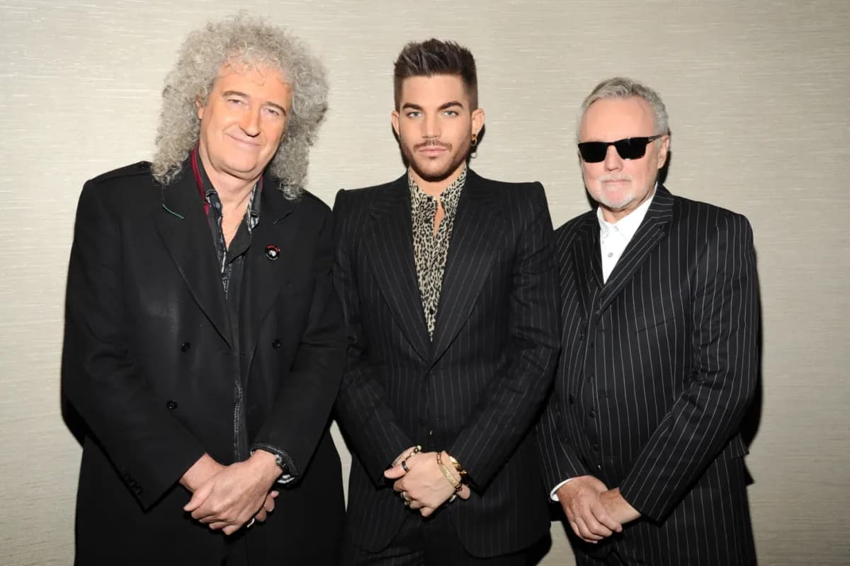 Queen + Adam Lambert