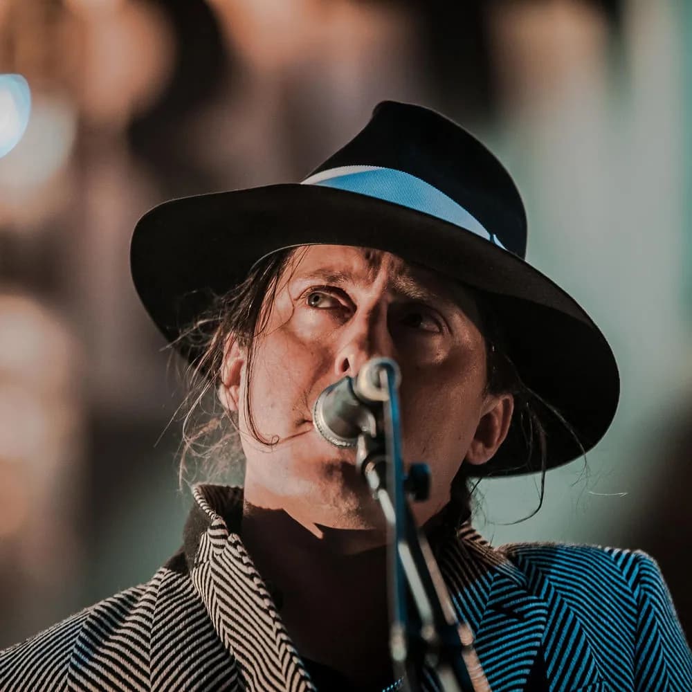 Carl Barât